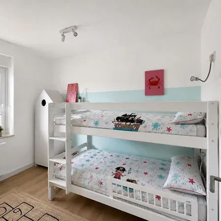 Apartment Kellenquartier - Boje 8 - Frisch Sanierte Dhh, 3sz Und Garten Kellenhusen